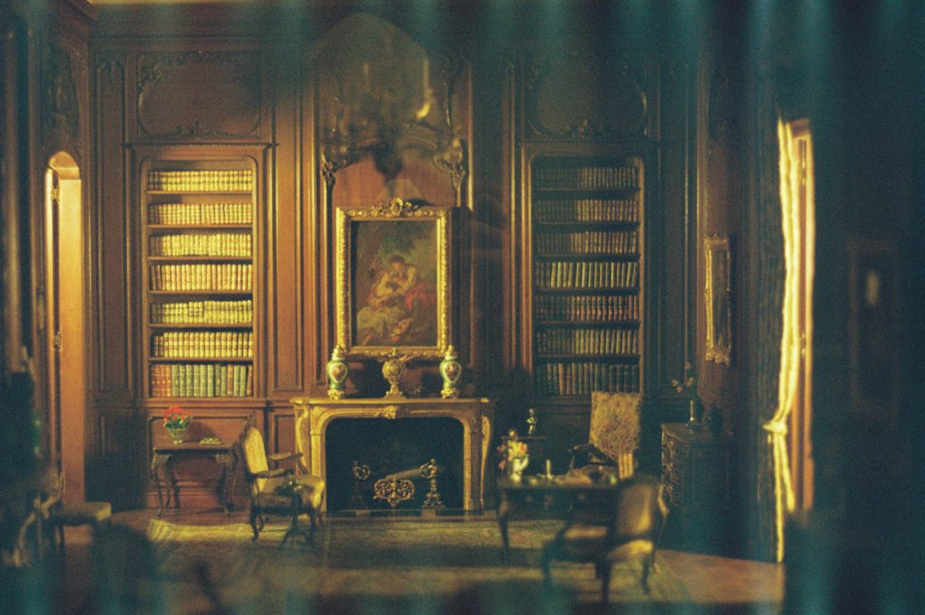 Chicago Institute of Art, Miniature Rooms (Feb. 2023)