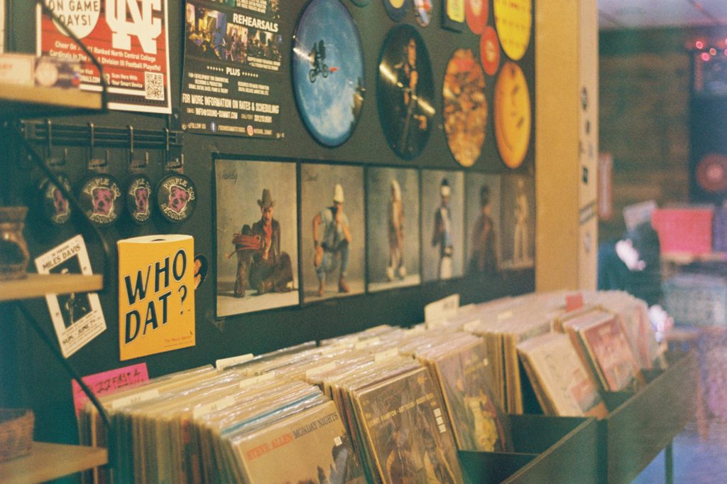 Purple Dog Records, Naperville, IL (Feb. 2023)